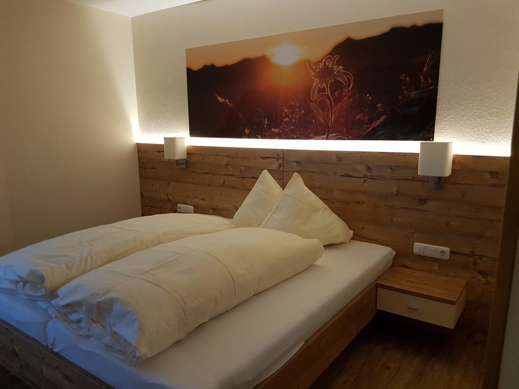 Апартаменты Haus Tuxerklamm Финкенберг Экстерьер фото